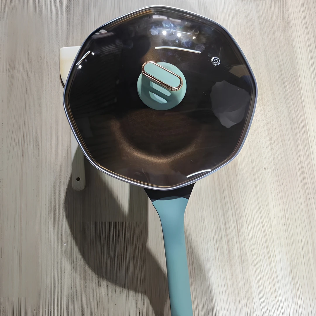 [新疆包邮]家用炒锅 3208