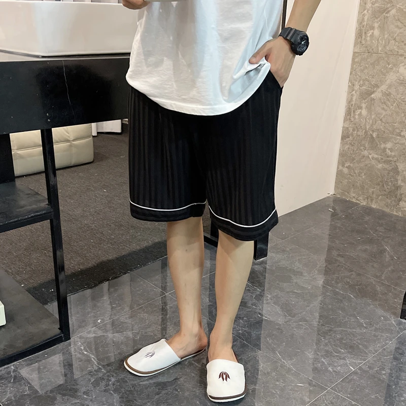 高级感简约棉质黑色男士睡裤夏季薄款2025年新款学生休闲五分短裤