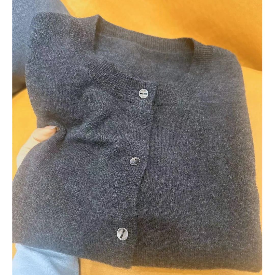 亲肤不扎肉毛织开衫(会起球)Z1001