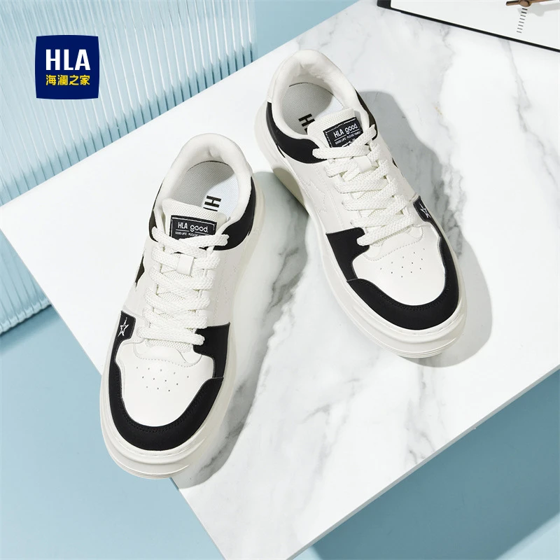 HLA/海澜之家男鞋秋季新款休闲板鞋打孔透气舒适运动小白鞋