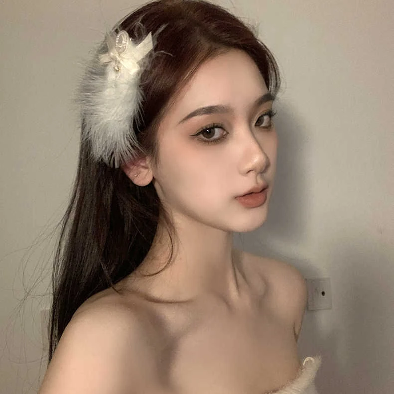 铜合金发饰 氛围感天花板 超仙气羽毛发夹超仙高级感秋冬发饰侧边