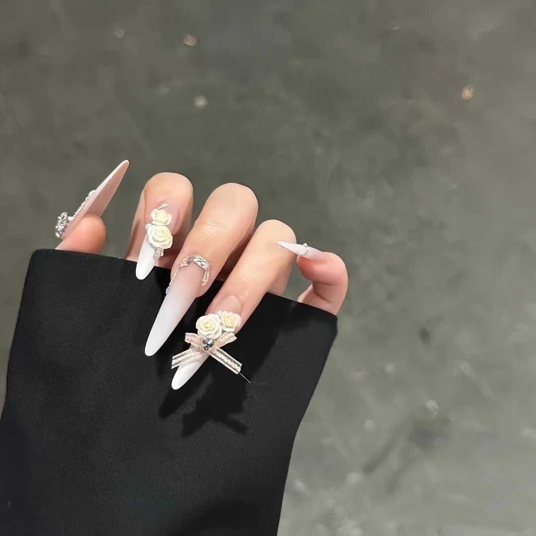 玲珑手工穿戴甲手工定制