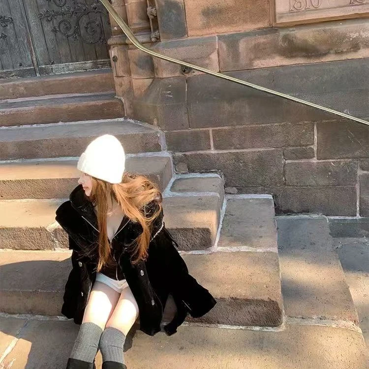 梦梦 MENGMENG｛骑士精神 秋冬复古百搭丝绒短款大衣外套}