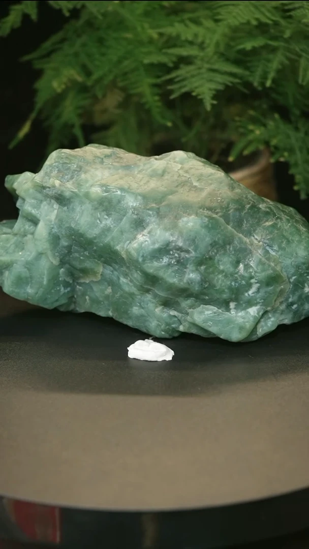 【闪购商品】蛇纹石玉珠宝奇石未镶嵌1