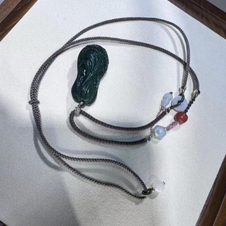 鑫儿珠宝设计 和田玉吊坠编绳可调节精美精雕时尚