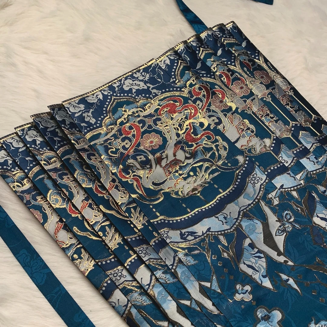 微瑕【九色鹿】一片式织锦仿妆花马面裙