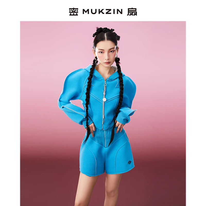 密扇2023新款亮蓝色连帽运动卫衣外套M233A05002801上衣