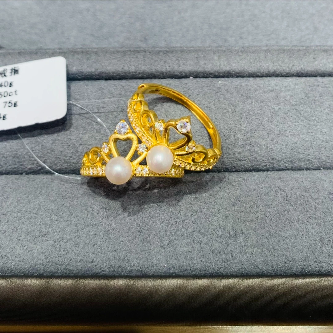 《禧缘黄金》足金999 珠子大皇冠莫桑点戒指多样性发其一