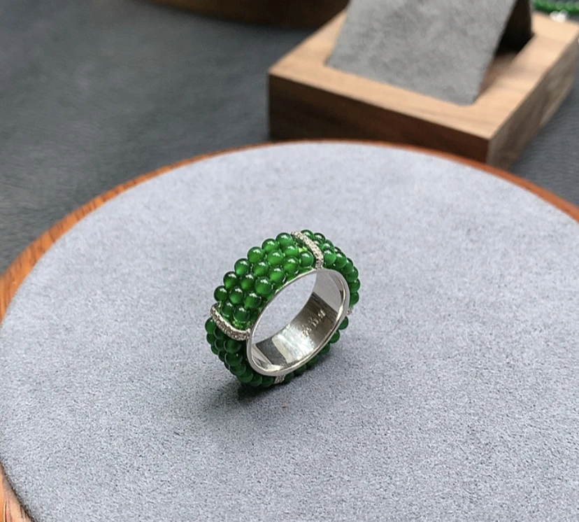 YG11-800天然翡翠A货戒指