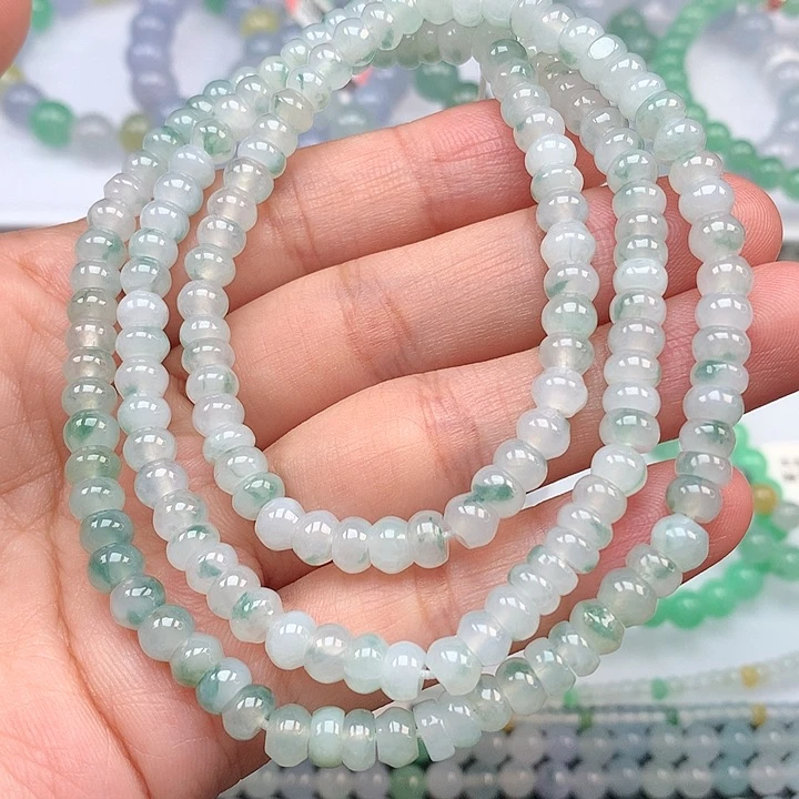 翡翠手链未镶嵌翡翠