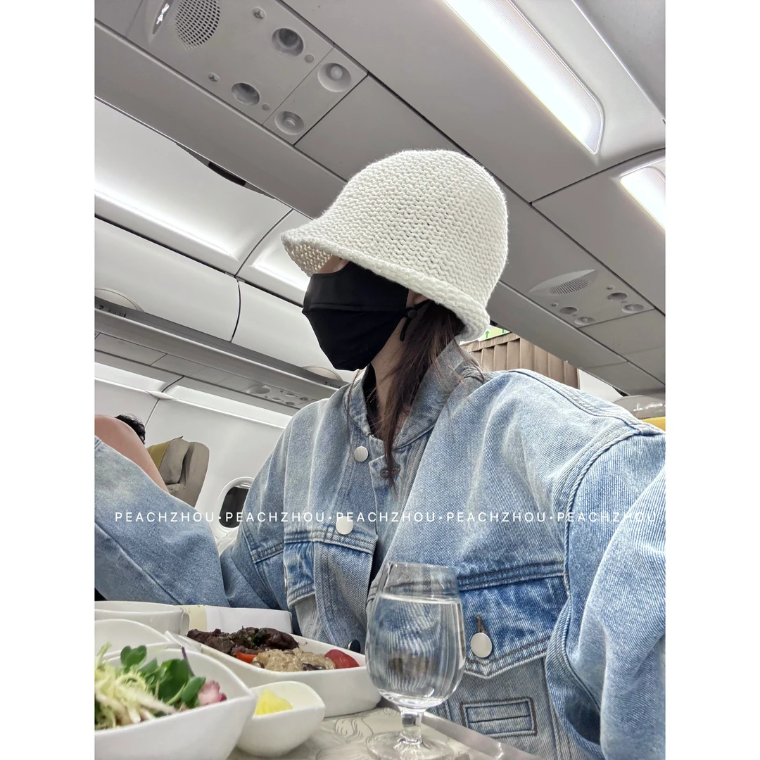 『PEACHZHOU』水洗磨白棒球领宽松牛仔外套休闲时髦洋气设计感夹克