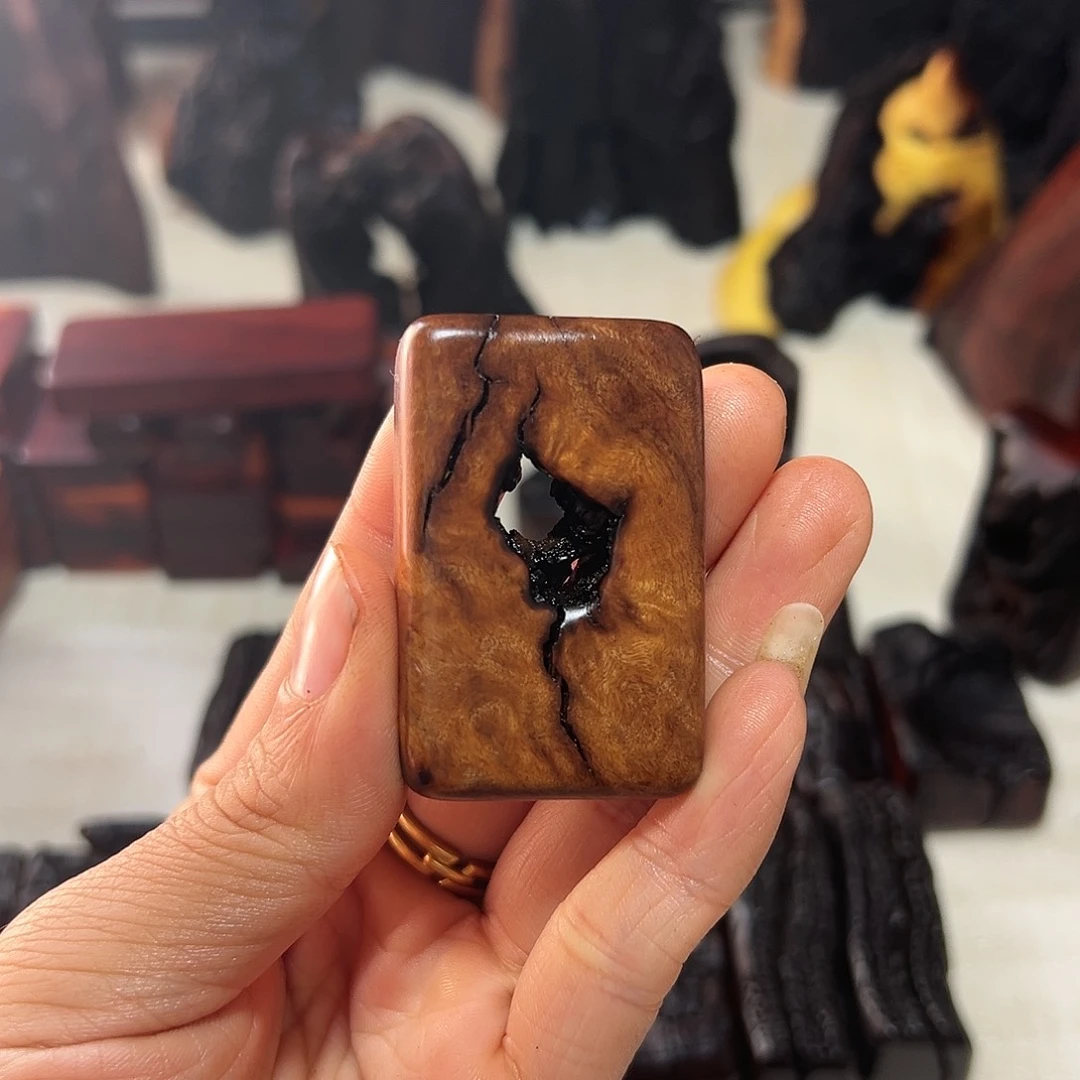 枣木恒**立直播间默认截图