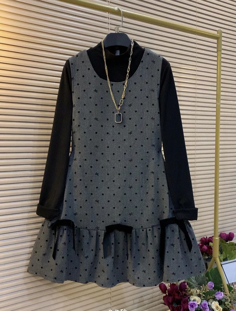 欧货新款遮肉显瘦气质百搭套裙