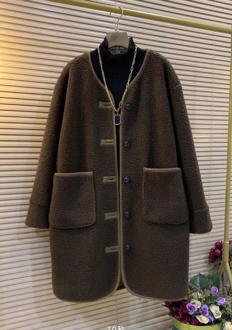 欧货新款遮肉显瘦气质外套