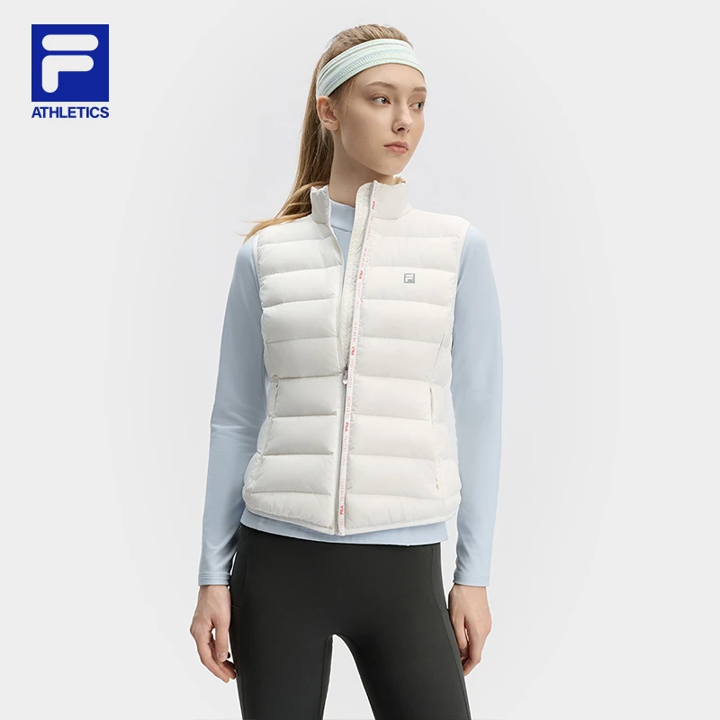 FILA斐乐女款冬季轻羽绒马甲轻薄保暖户外休闲简约A11W441903F