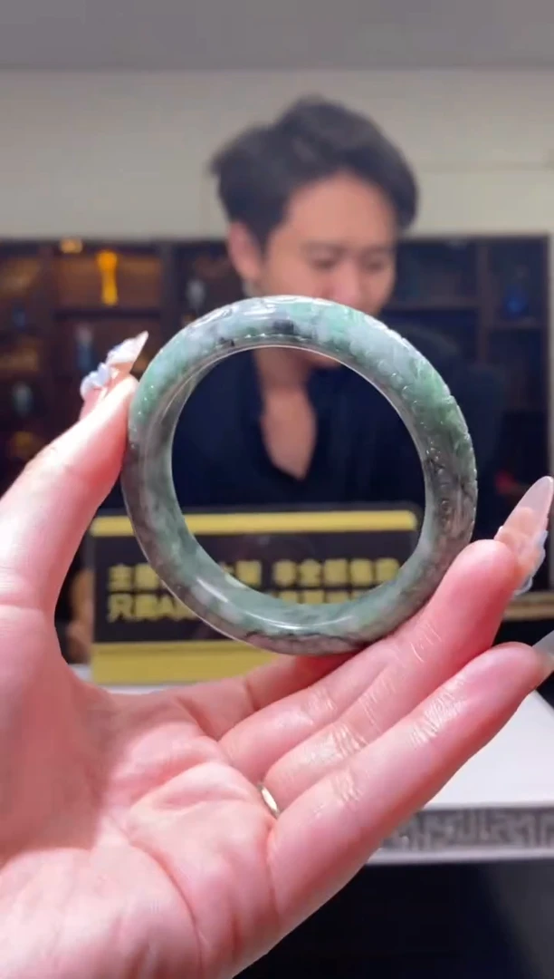 【闪购商品】定制翡翠未镶嵌闪购毛货链接XB063圈口54