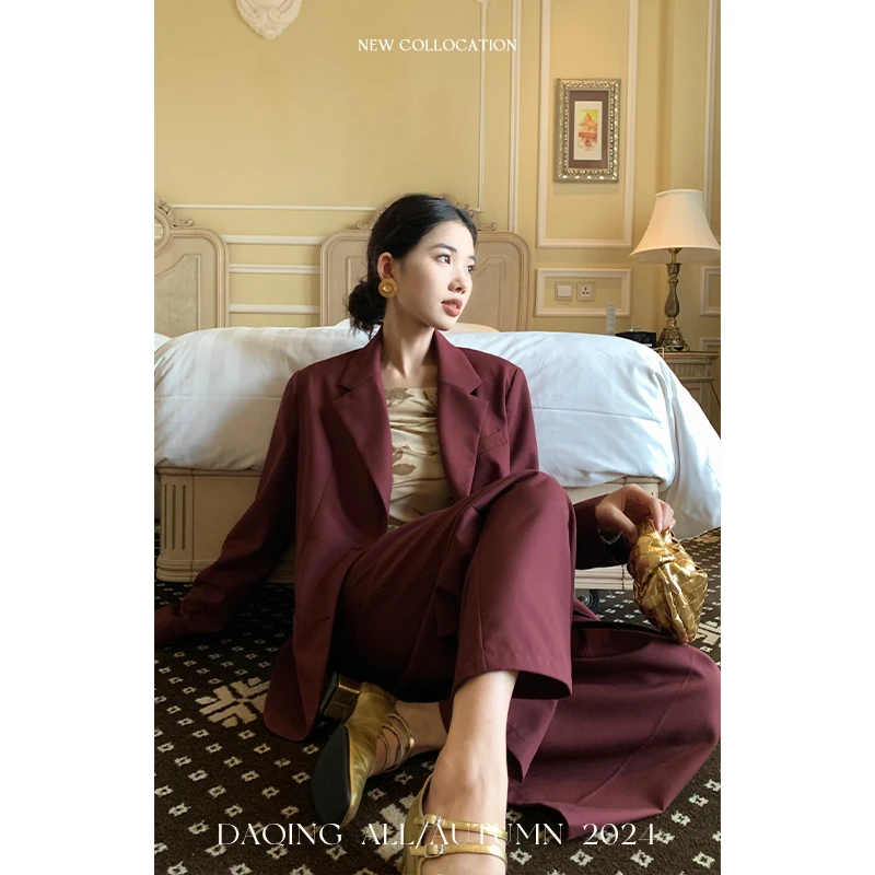 许大晴【比弗利】复古高级平驳领宽松西装外套长裤D9348