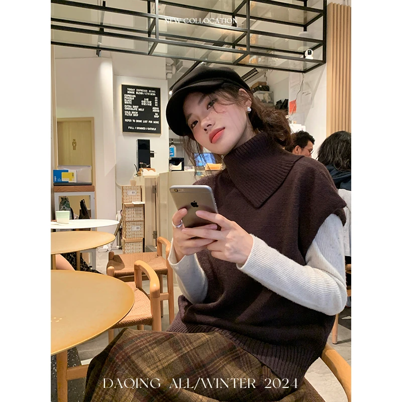 许大晴【简暮】韩版休闲不对称高领马甲针织上衣D4A141