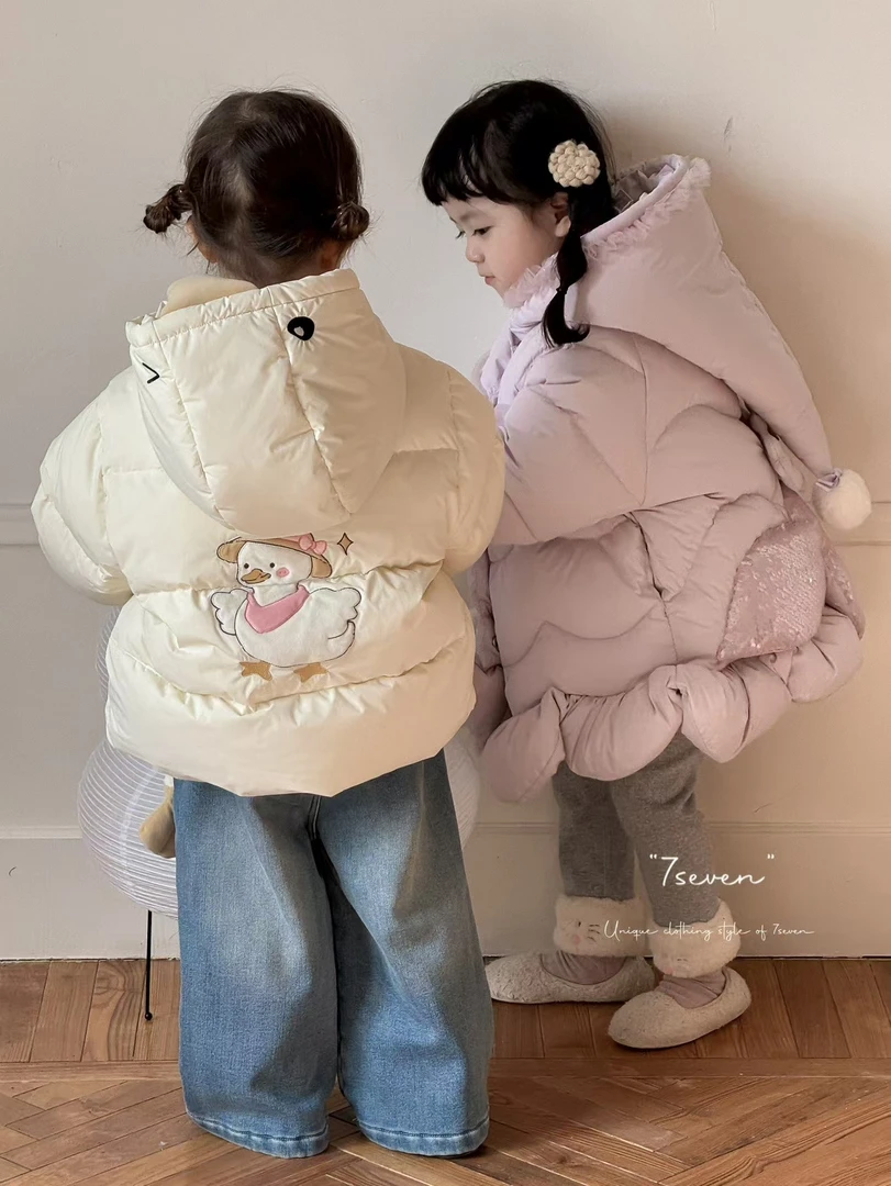 【7-seven】正版24冬款新款女童小黄鸭羽绒服8181
