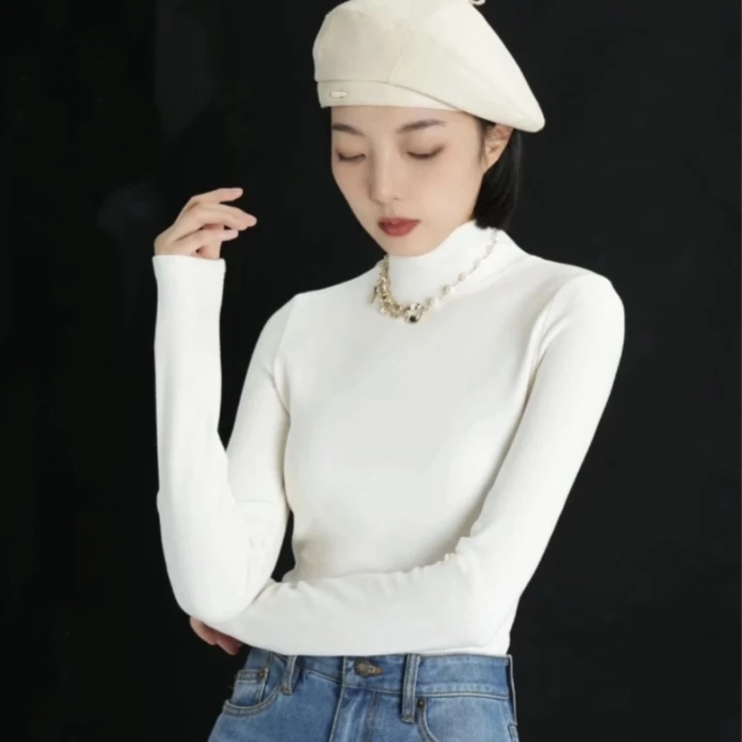 秋冬时尚保暖百搭白色半高领修 身长袖打底衫 1300536