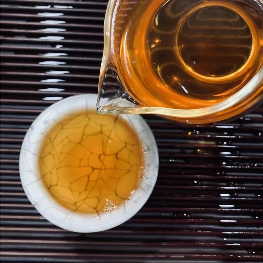 【老幺茶业】凤临高香茶砖 普洱生茶