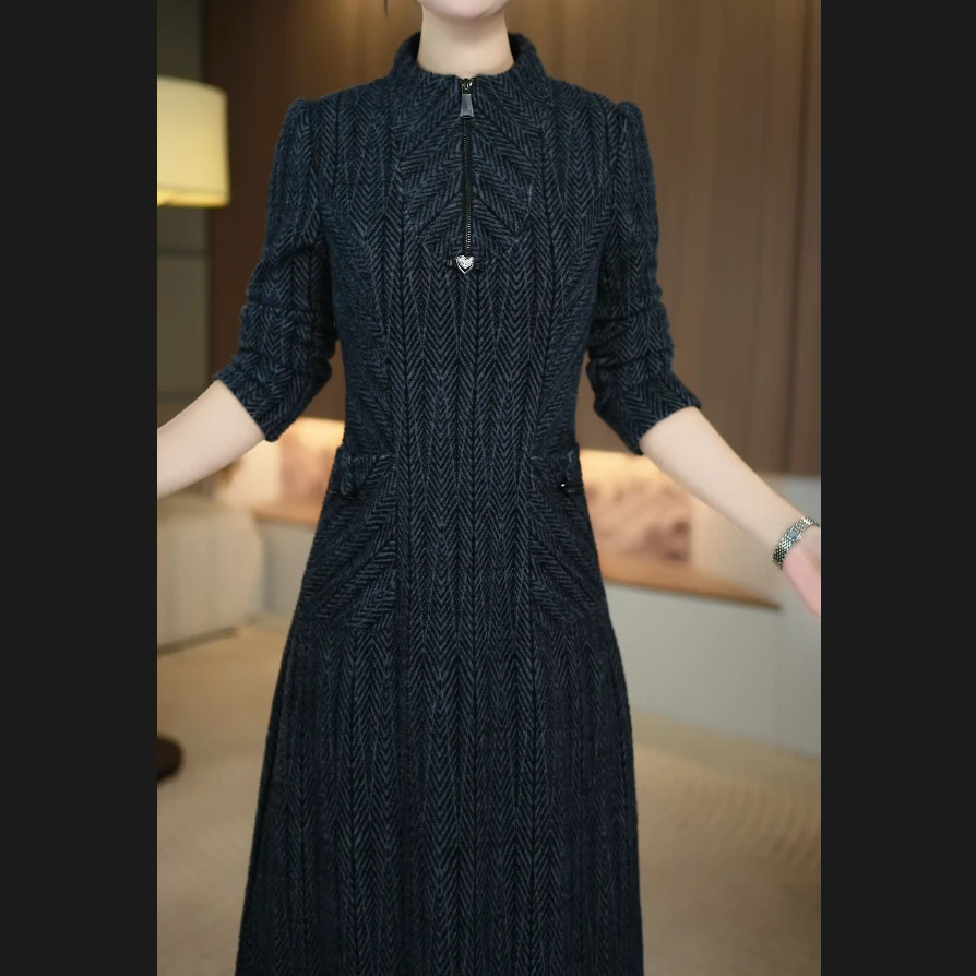 [暖晴川]秋冬新款气质修身显瘦立领防风保暖加厚连衣裙时尚打底裙