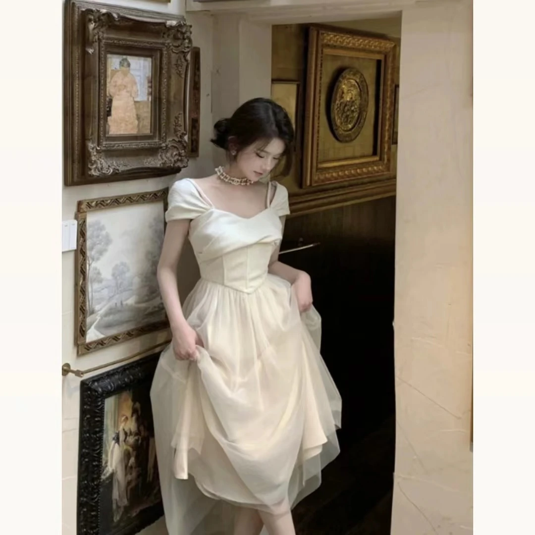 W00680法式茶歇a字高级感小众设计感网纱连衣裙女褶皱温柔领证礼