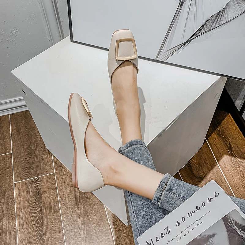 豆豆鞋女2025春秋季新款方扣浅口舒适平底一脚蹬单鞋软底大码女鞋