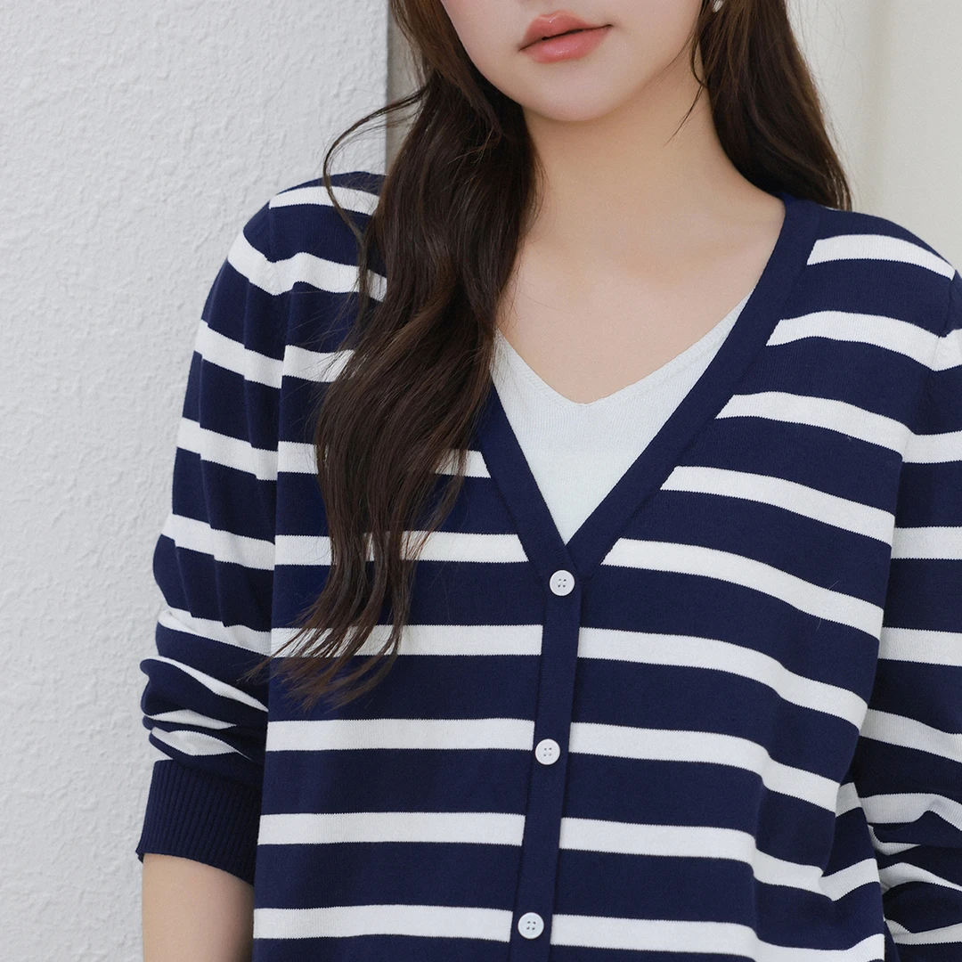 【条纹洋气假两件】MsShe大码女装2024新款秋装显瘦针织衫M2408095