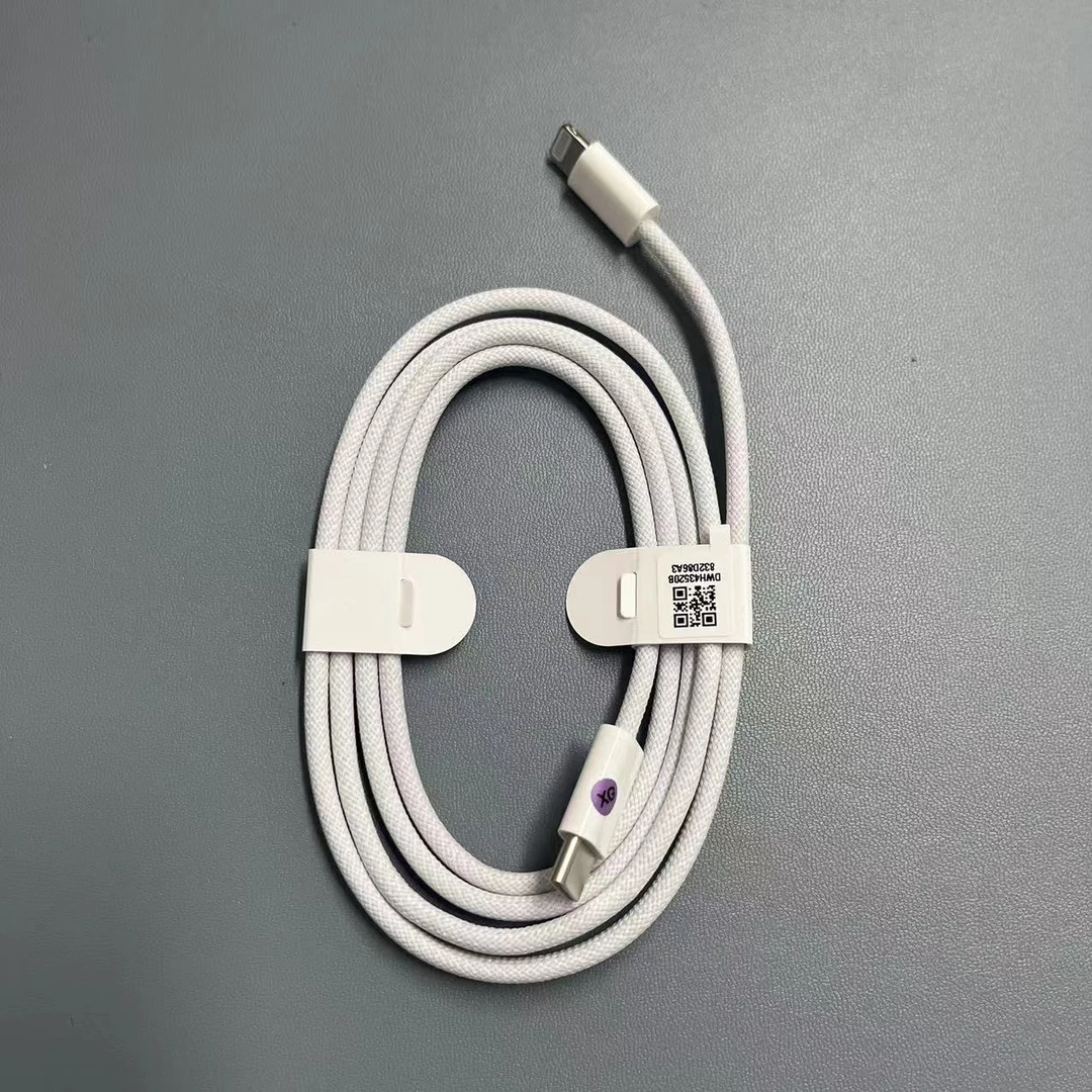 准新品  Apple/苹果 原装编织C-L数据线 0.9米