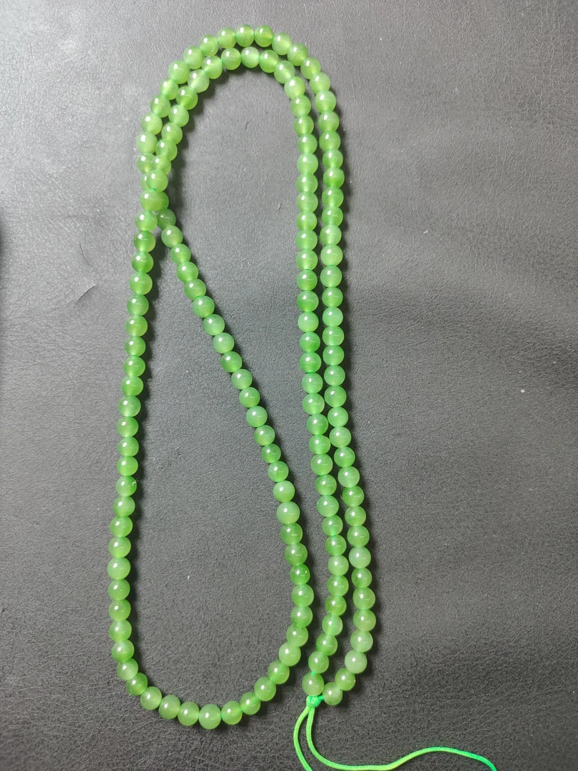 和田玉俄罗斯碧玉项链