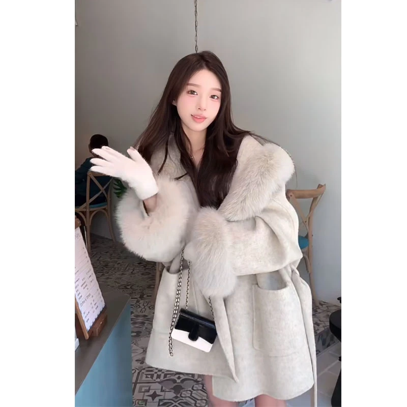 高级感超好看气质毛领连帽毛呢外套今年流行的漂亮中长款呢子大衣