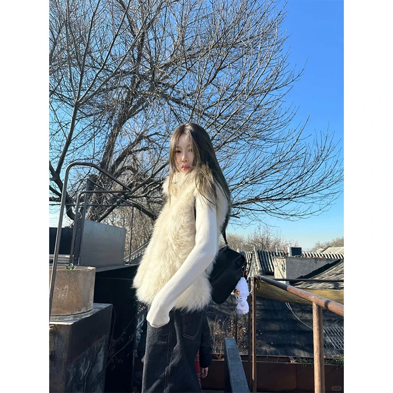 温柔毛毛马甲女2024年冬季新款保暖外套内搭长袖上衣百搭裤子套装