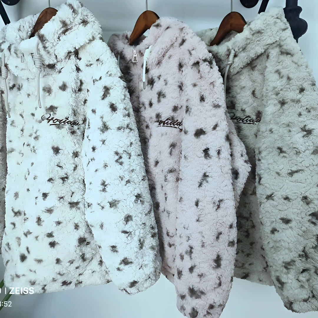 2024秋冬时尚休闲百搭保暖羽绒鸭绒外套女士连帽加绒毛绒加厚ol