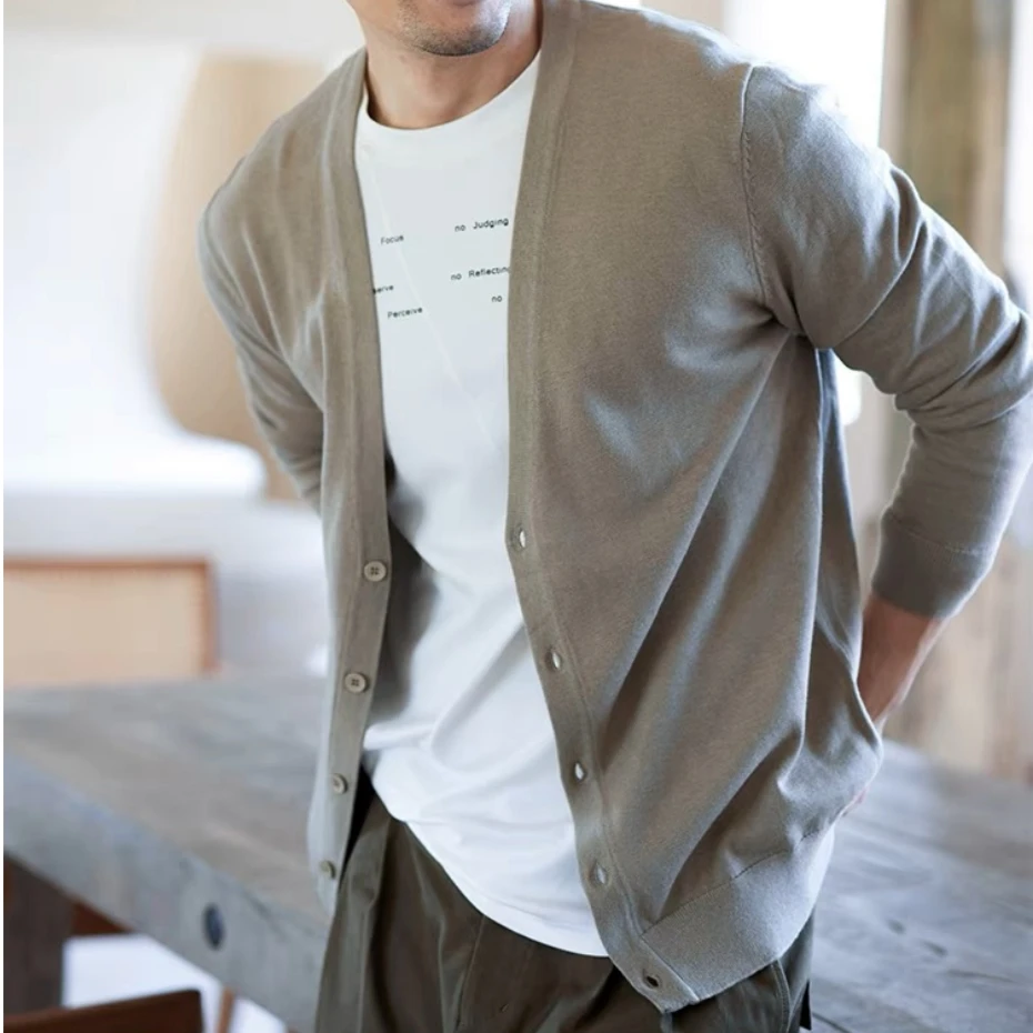 秋冬款时尚潮流纯色简约长袖开衫百搭男士针织休闲开衫