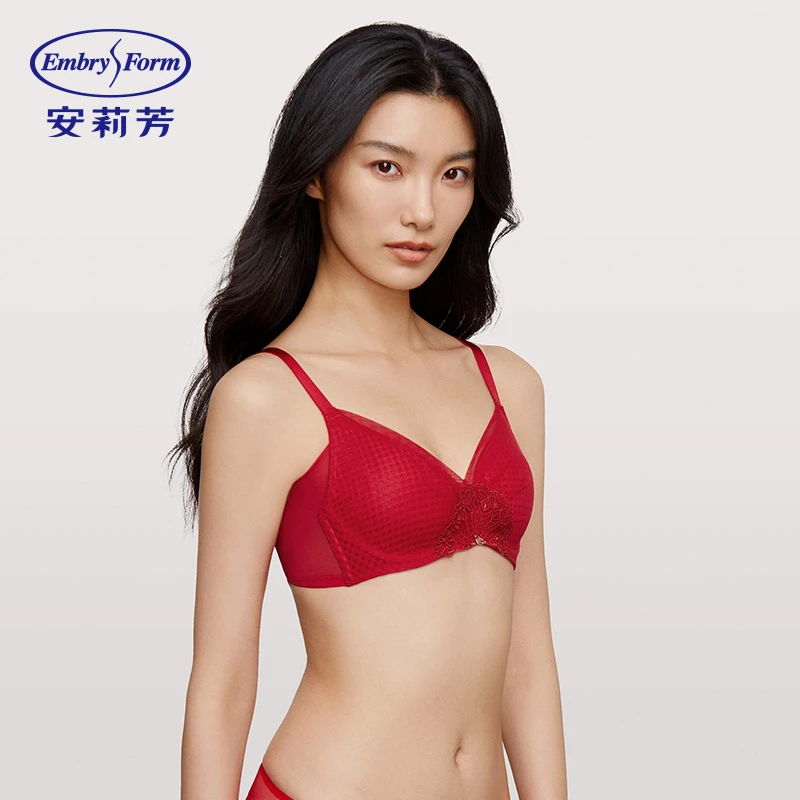 【风巢杯】安莉芳囍乐家安本命年红色文胸女薄款大胸显小内衣00765