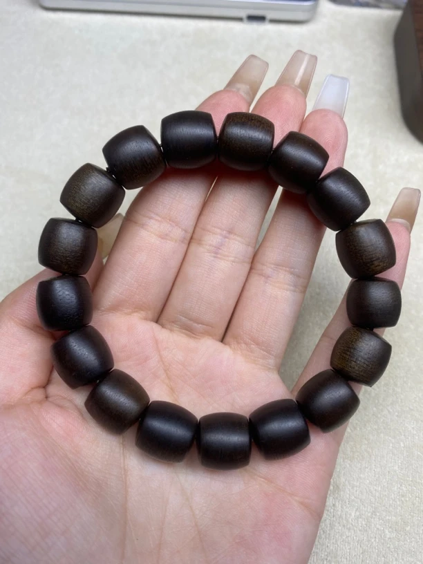 越南芽庄百奇楠玉化老料1.2桶沉香手串