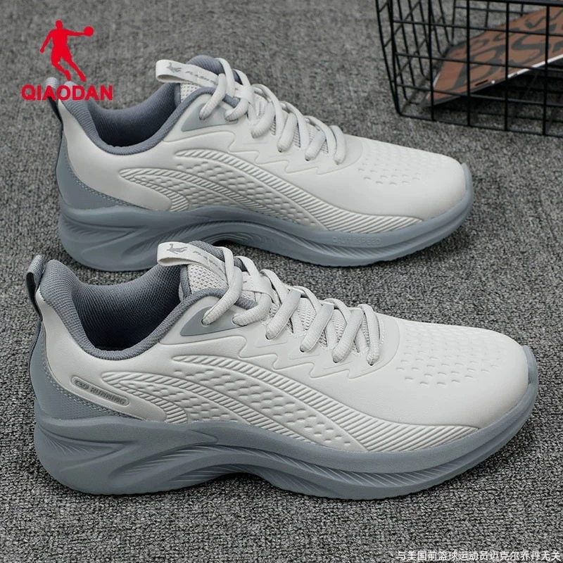 乔丹运动鞋男减震软底跑鞋官方旗舰秋冬季皮面防水跑步鞋休闲男鞋