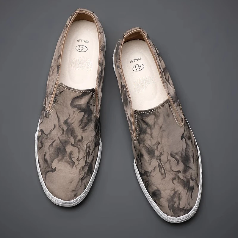 2024年夏季新款潮鞋男士帆布鞋韩版休闲百搭懒人一脚蹬印花板鞋男