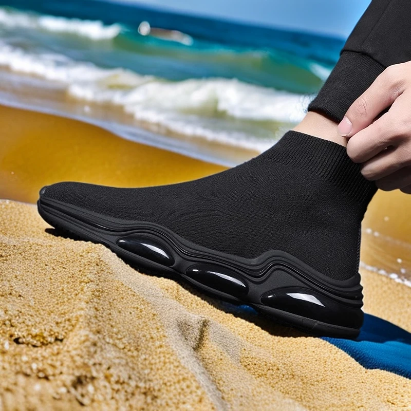 高帮秋季透气新款时尚轻便软底运动飞织针织袜鞋男鞋弹力袜子鞋男