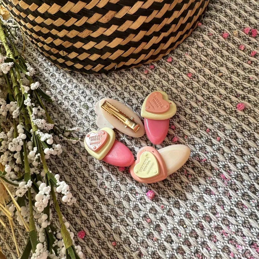 333 ins风可爱桃心刘海发夹