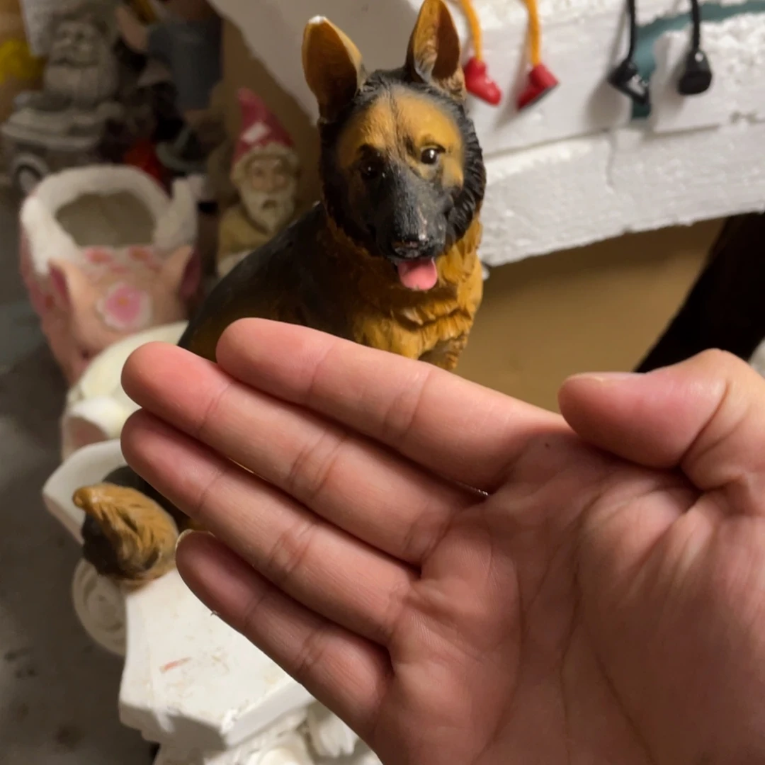 【闪购商品】树脂仿真德牧摆件