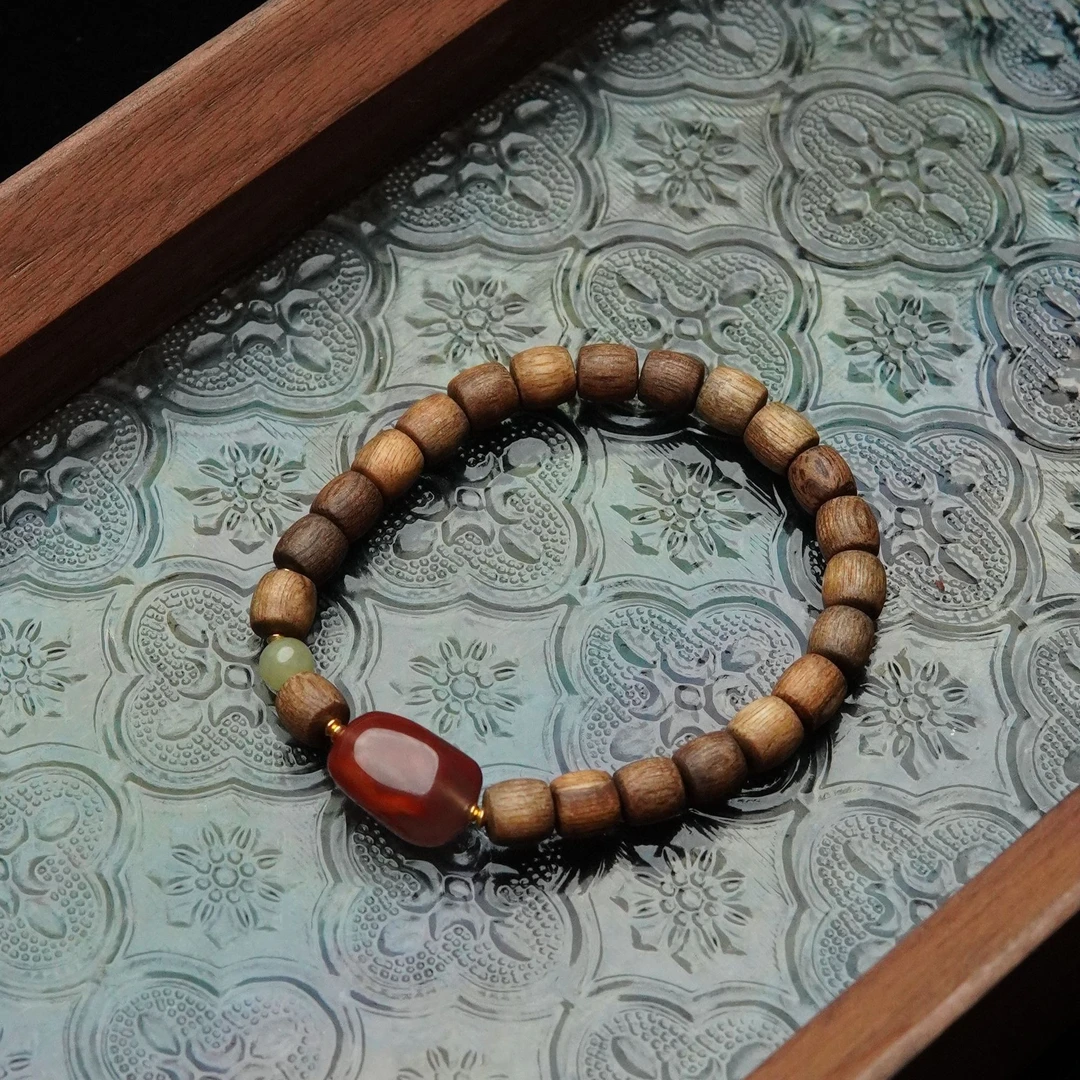 钻木取火 天然加里曼丹沉香7*7mm桶珠单圈手串