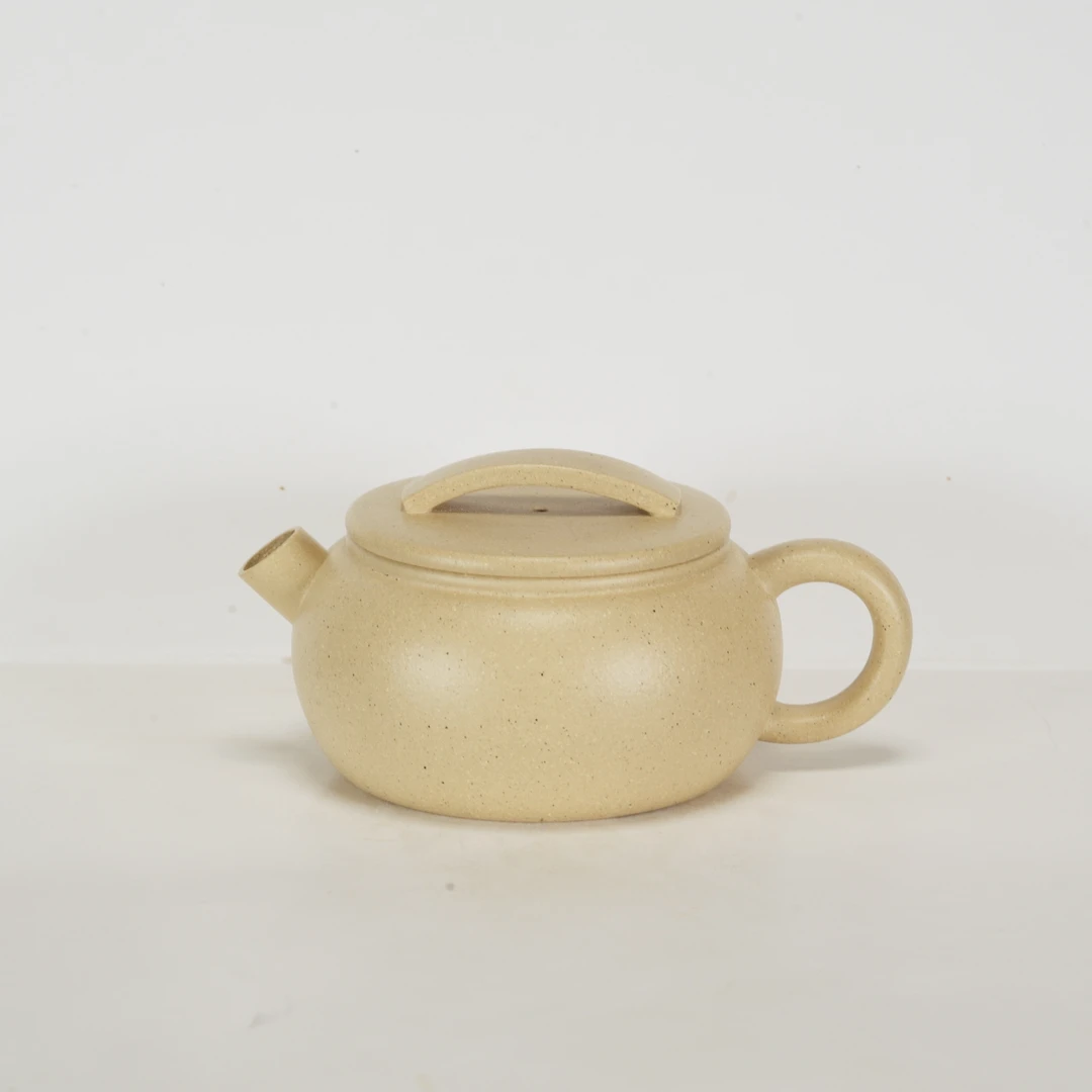 一粒砂《龙年纪念版3》原矿本山绿200cc宜兴紫砂壶