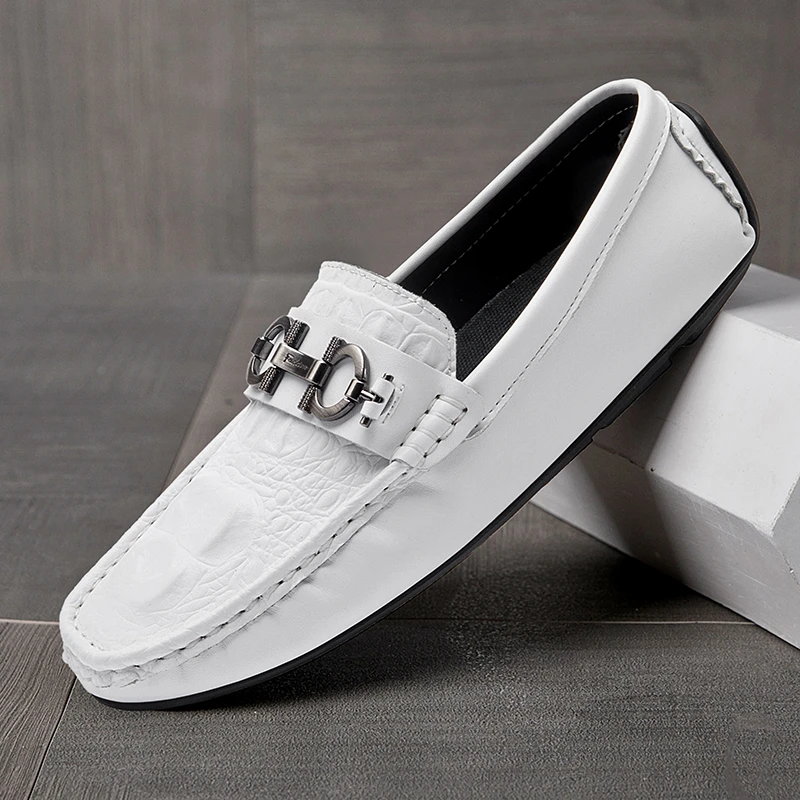 唐戈豆豆鞋男2025新款男士白色时尚百搭夏季透气真皮软底休闲潮鞋