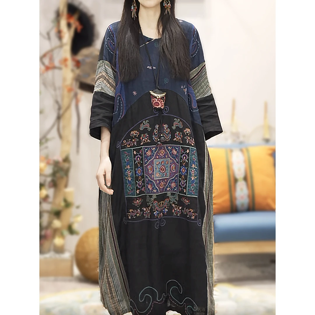 重工刺绣盘扣拼接文艺复古设计师原创民族风宽松亚麻连衣裙袍子春