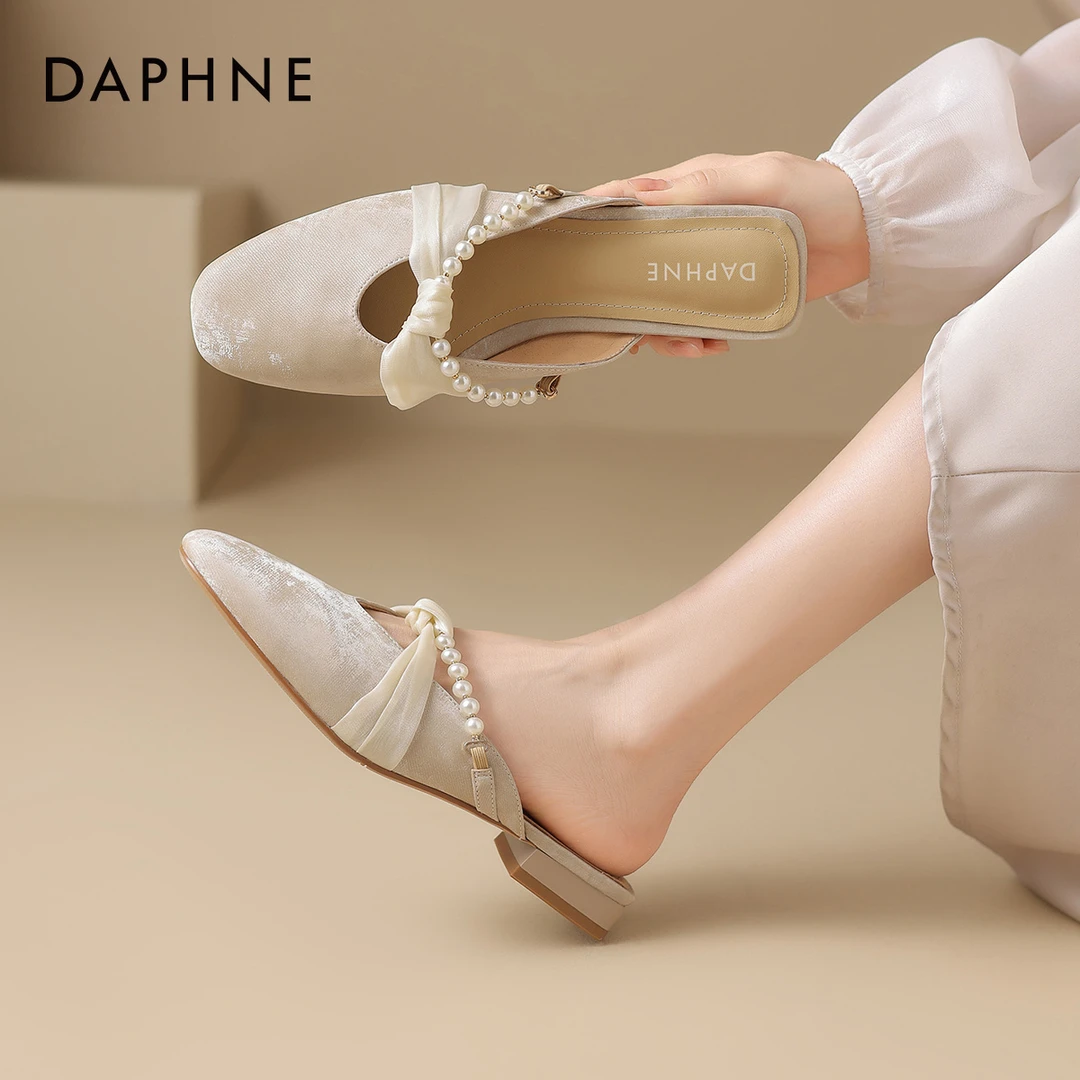 达芙妮法式玛丽珍凉鞋女2025新款夏季外穿绝美包头凉拖鞋女配裙子