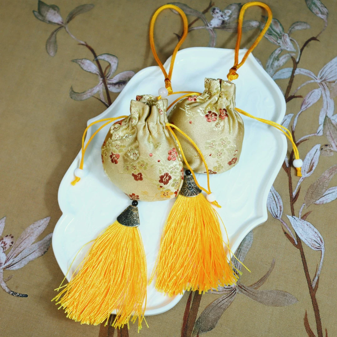 【驱蚊崖柏香囊】天然太行崖柏梅花苏绣香包花果清甜香