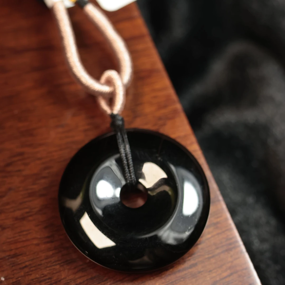 交易所-新人福利-玛瑙平安扣-YS93