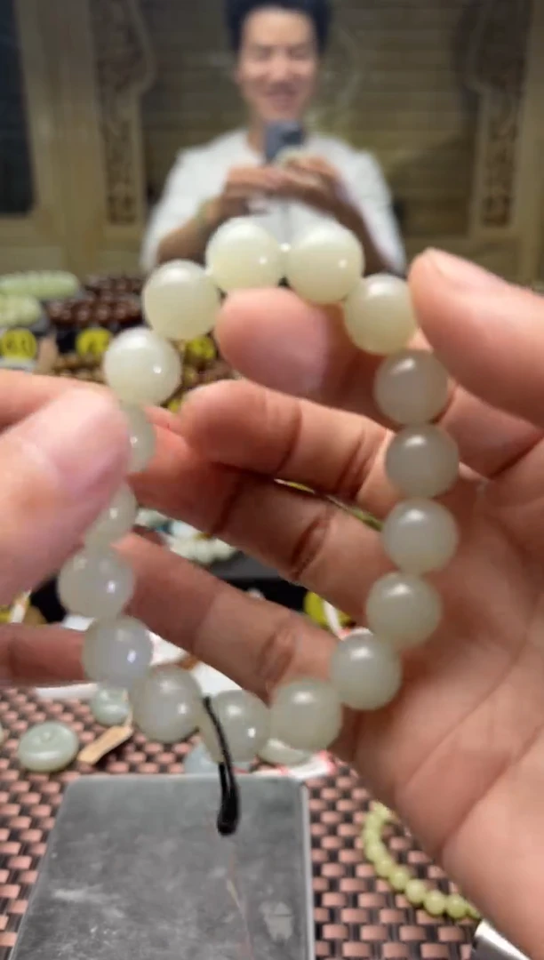 【闪购商品】和田玉手串未镶嵌且末料青白玉手串卡12